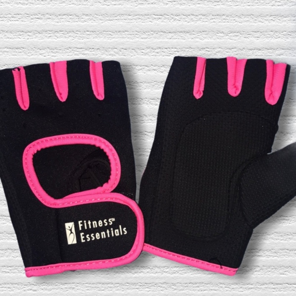 NEVER WORN Fitness Essentials Exercise Gloves